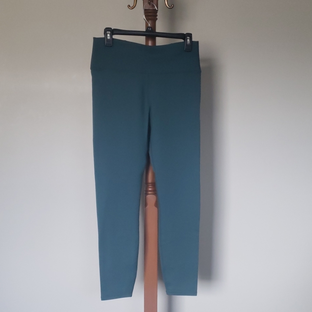 Sabira High-Waisted 7/8 Leggings